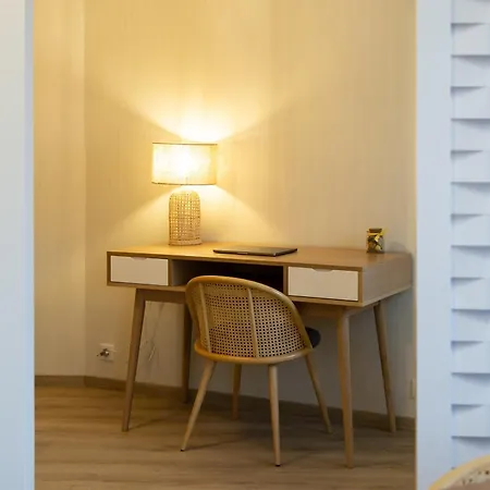 Les Jardins Du Pont Rouge - Cosy Et Calme Apartment *